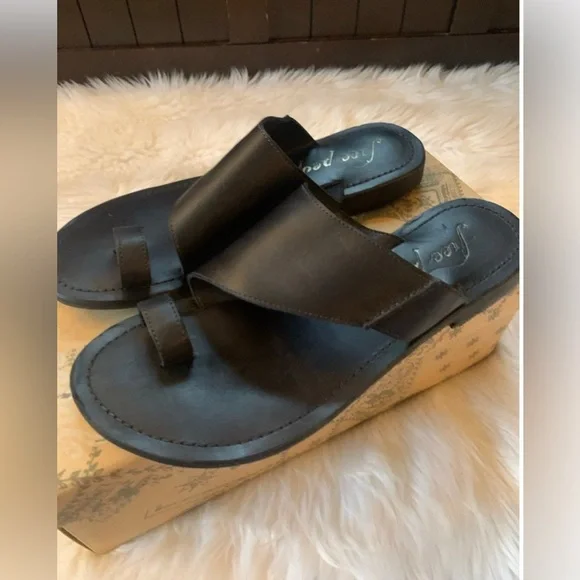 Free People San Antoni Slide Sandal, Toe Loop, Black Leather, Size 7, New In Box - Picture 6 of 11